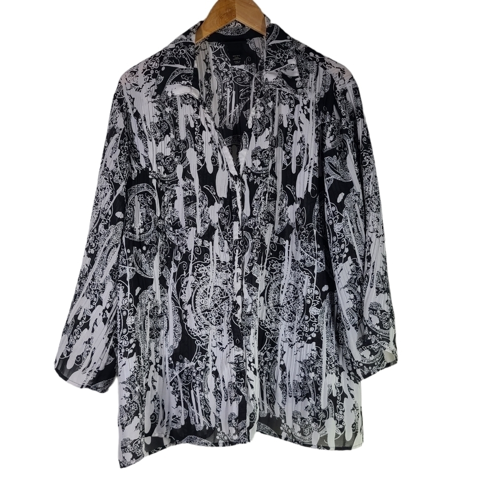 Lane Bryant Sz 22/24 Black White Pleated Accordion Stretch Chiffon Blouse Top